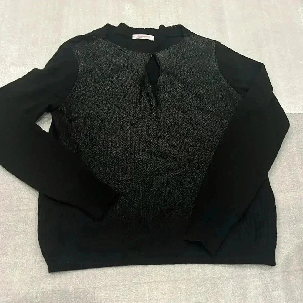 [M]Farina Rosa Black Viscose Blend Black  Sweater with Cut out Key Hole